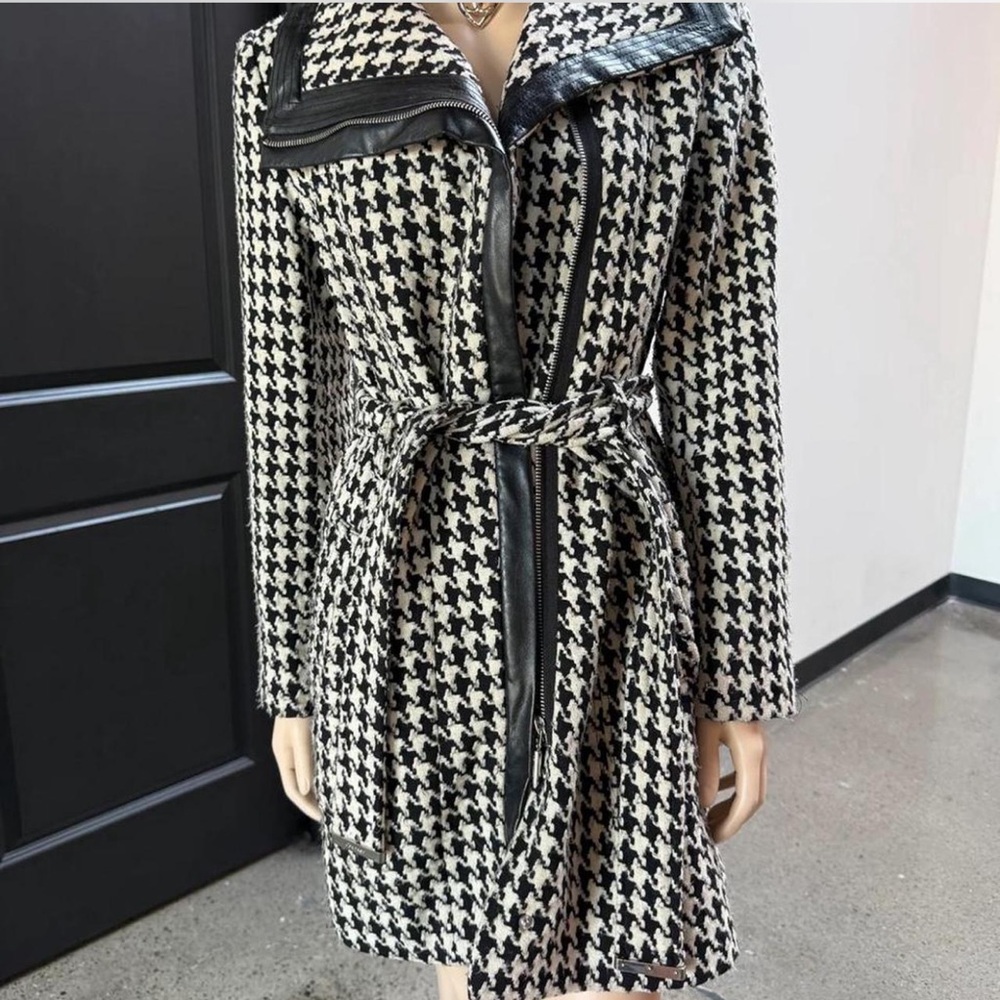 Calvin Klein Black and White Houndstooth Trench Coat